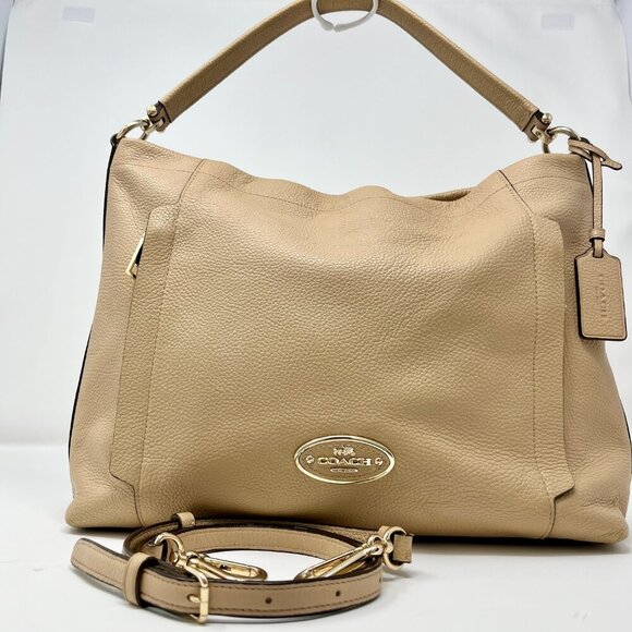 Coach Scout Hobo Bag in pebble leather.   Tan - Picture 1 of 16